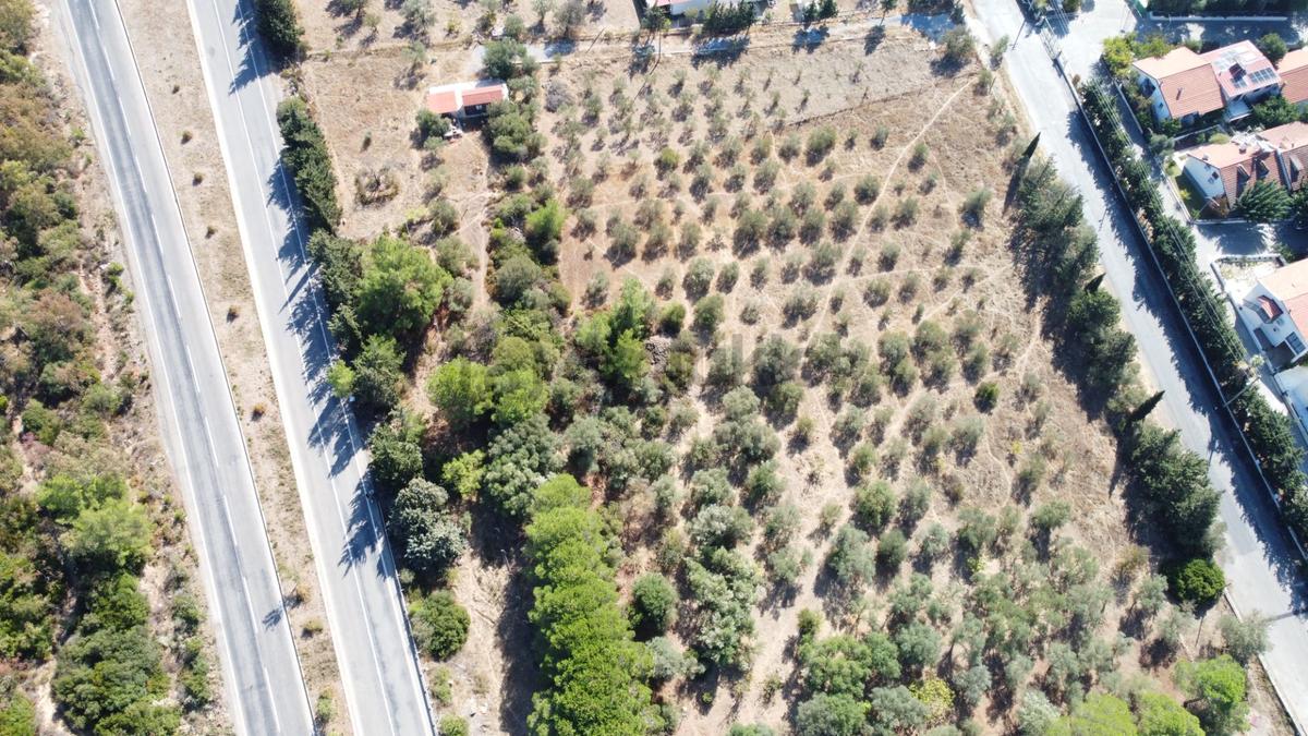 Denize 50 Metre Mesafede Termal Turizm İmarlı Arsa - 20