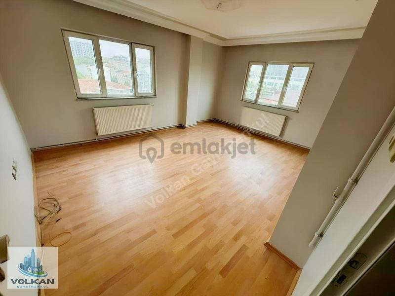 Uğurmumcu Mah. 2 + 1 90 Metre² Kiralık Asansörlü 4. Kat Daire - 11