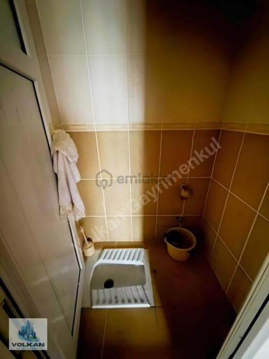 Uğurmumcu Mah. 2 + 1 90 Metre² Kiralık Asansörlü 4. Kat Daire - 22