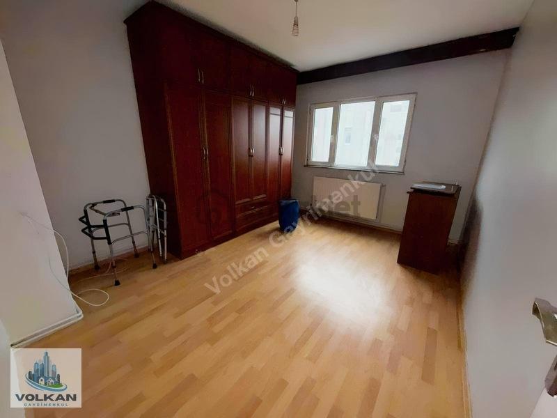 Uğurmumcu Mah. 2 + 1 90 Metre² Kiralık Asansörlü 4. Kat Daire - 30