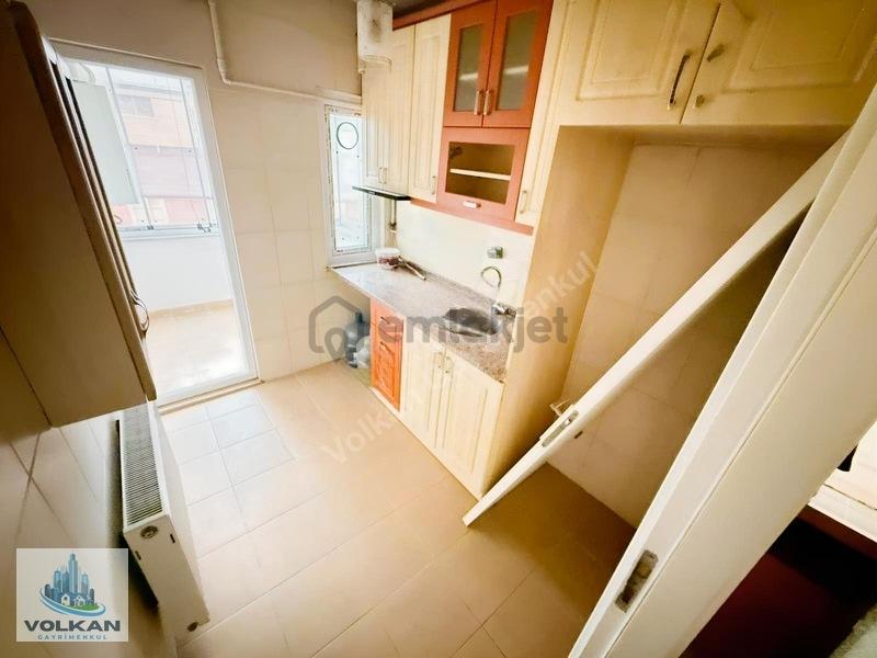 Uğurmumcu Mah. 2 + 1 90 Metre² Kiralık Asansörlü 4. Kat Daire - 13
