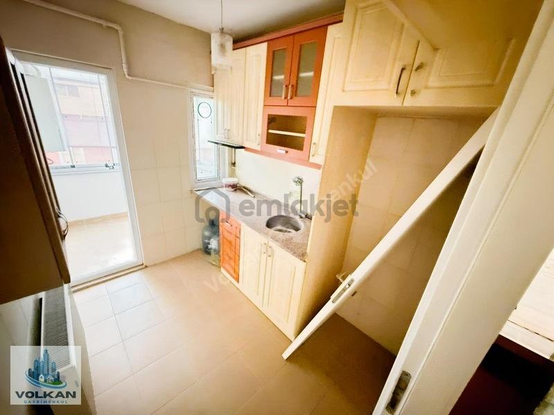 Uğurmumcu Mah. 2 + 1 90 Metre² Kiralık Asansörlü 4. Kat Daire - 12