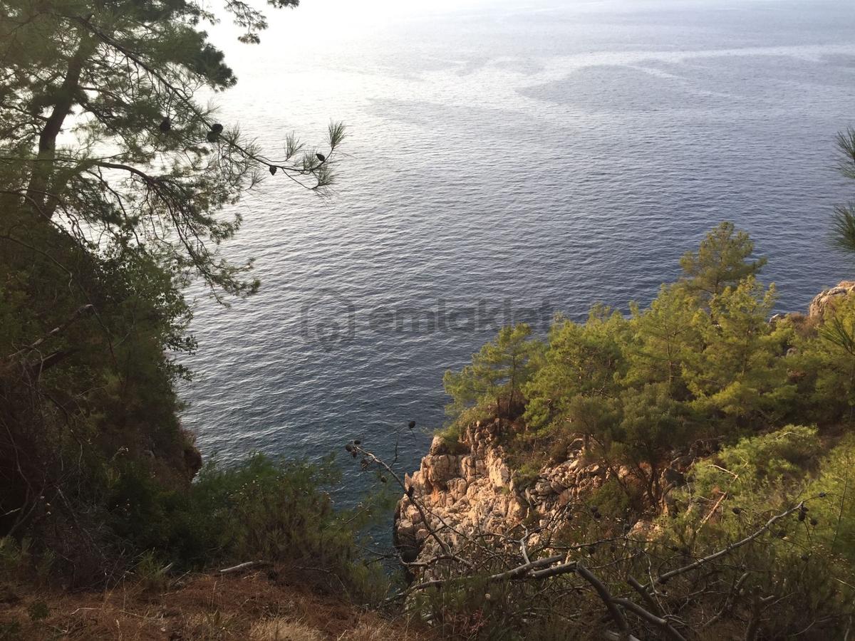 Fethiye Faralyada Turizm Bölgesinde Satılık Arsa 2005 M2 - 12