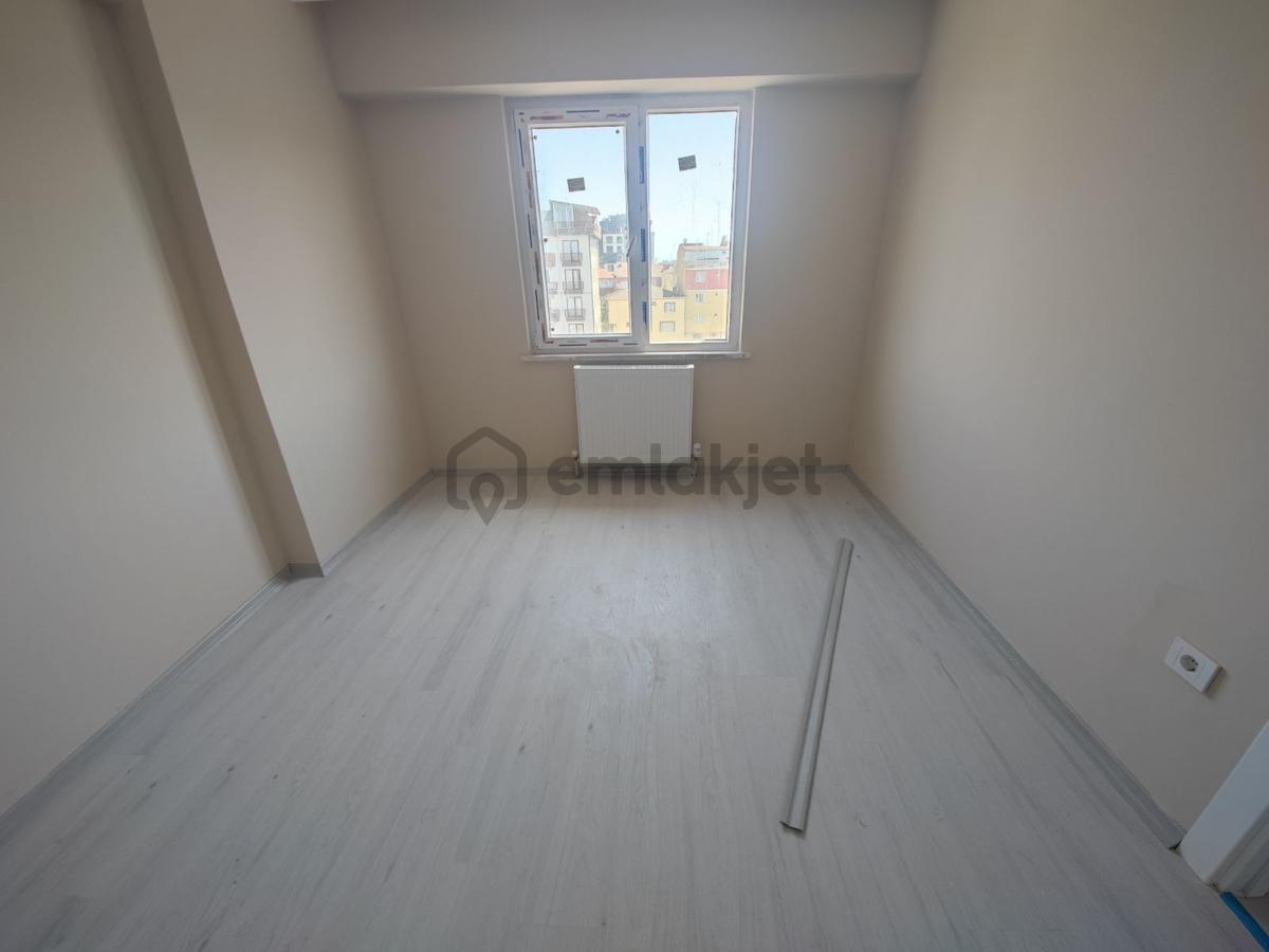 Kavakpınar Mah 7.kat 2+1 Asansörlü Sıfır Daire - 13