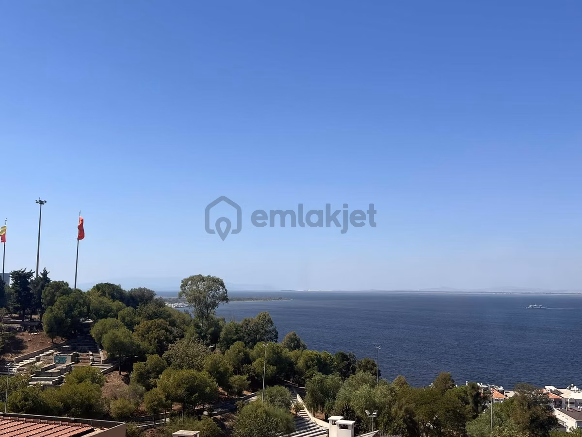 İnönü Caddesinde 3+1 Deniz Manzaralı Kiralık Daire - 3