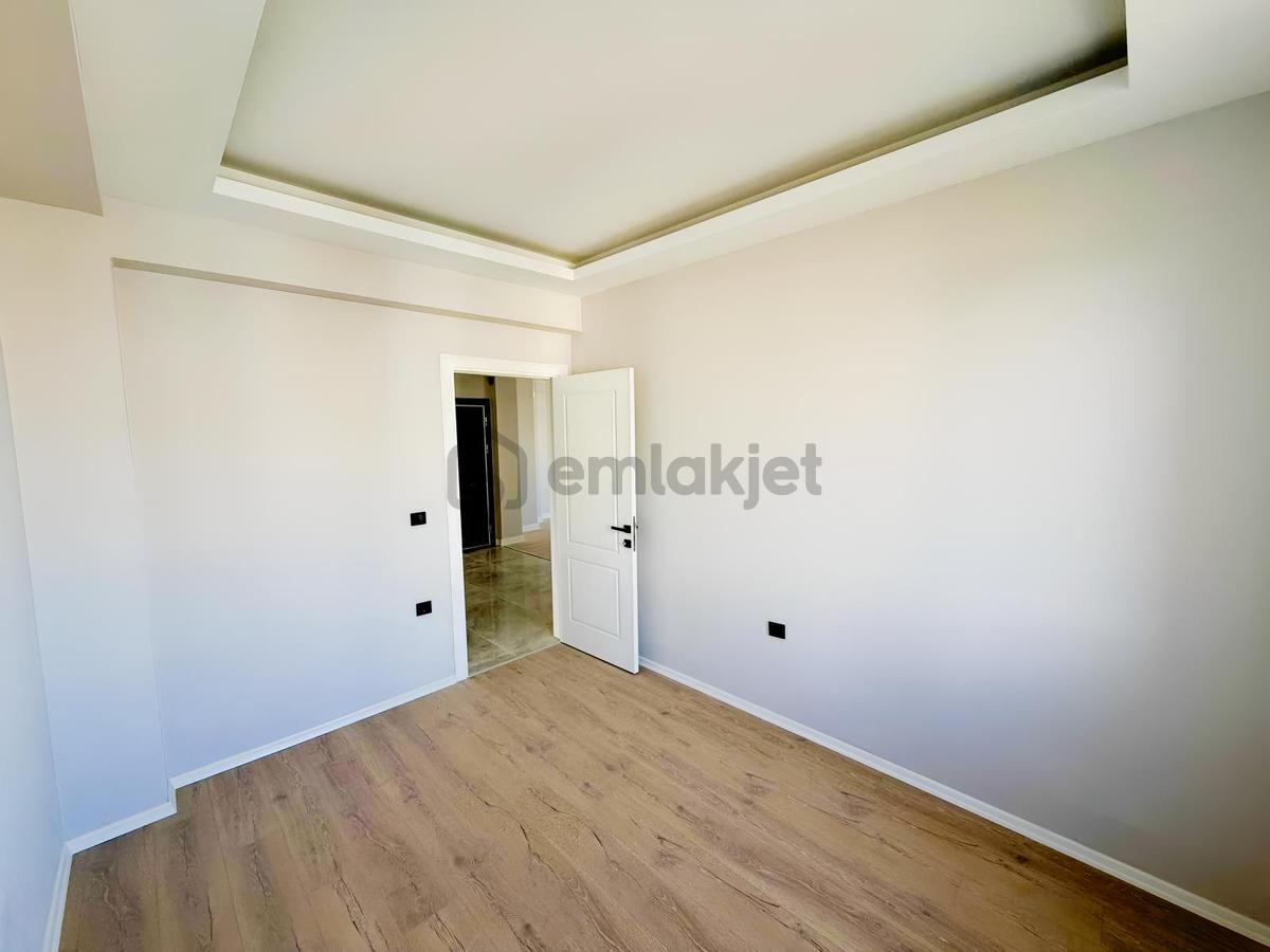Gökdelenler Bölgesınde Satılık 3 + 1 - 25