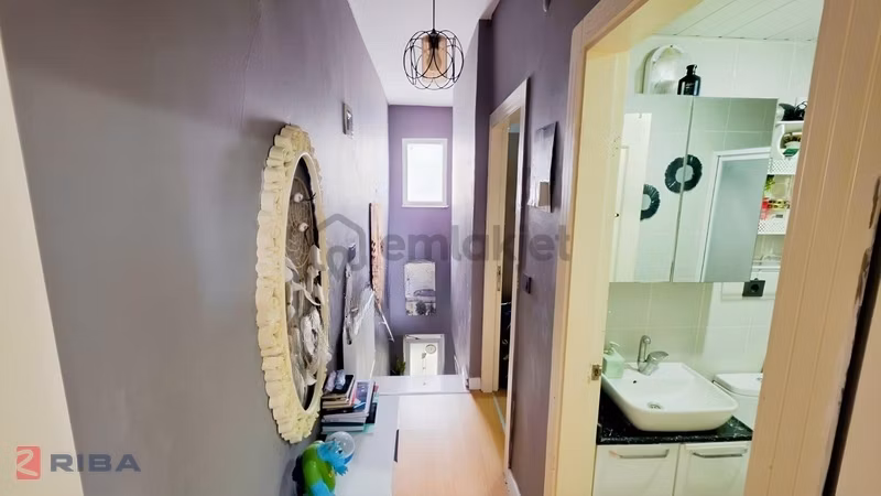 Tadilatlı,denize 1 Km. Havuzlu, Bahçeli Köşe Parsel Villa - 16