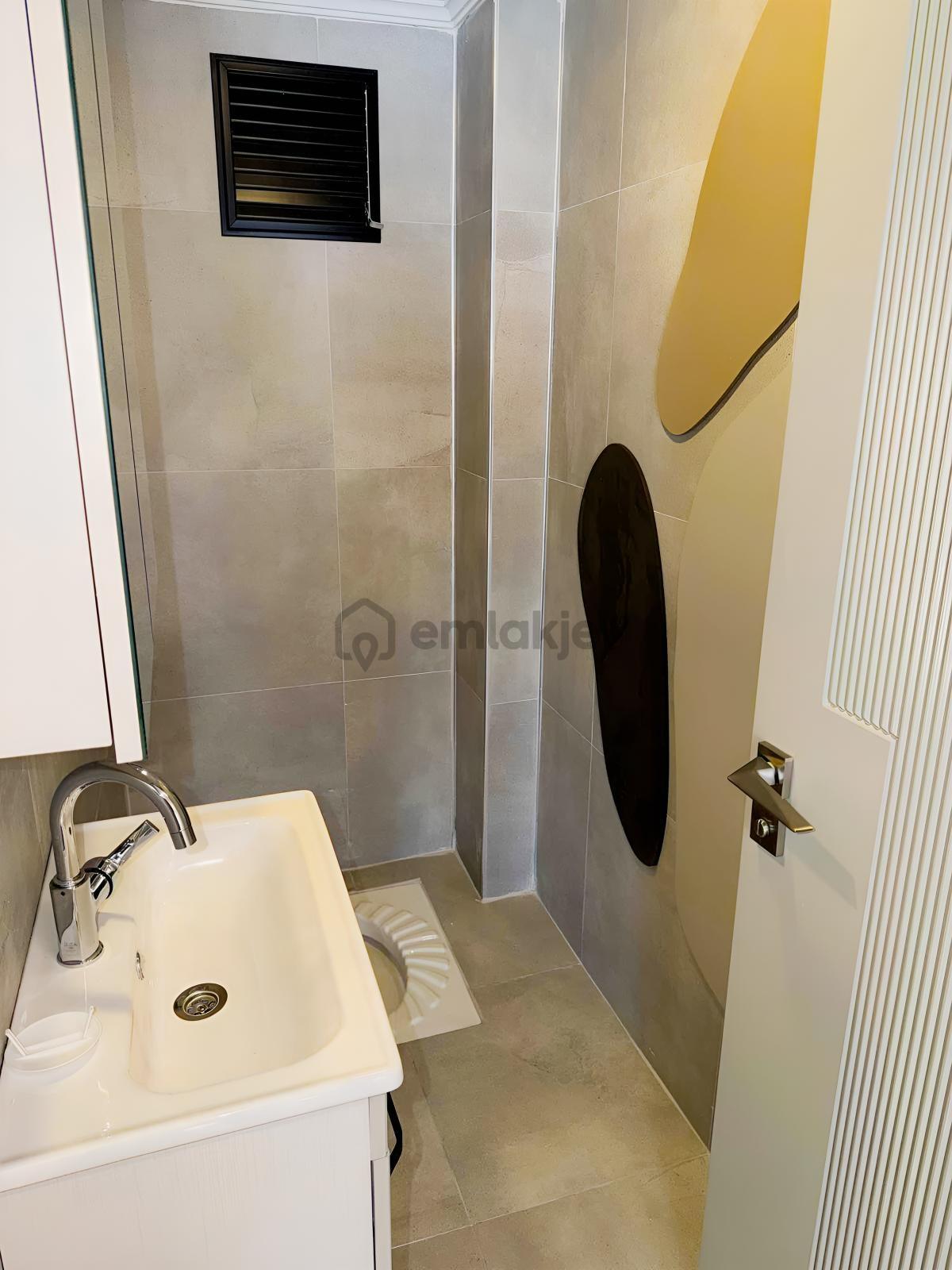 Uğurevler Mh.de Sıfır 4+1 Lüks Daire - 30