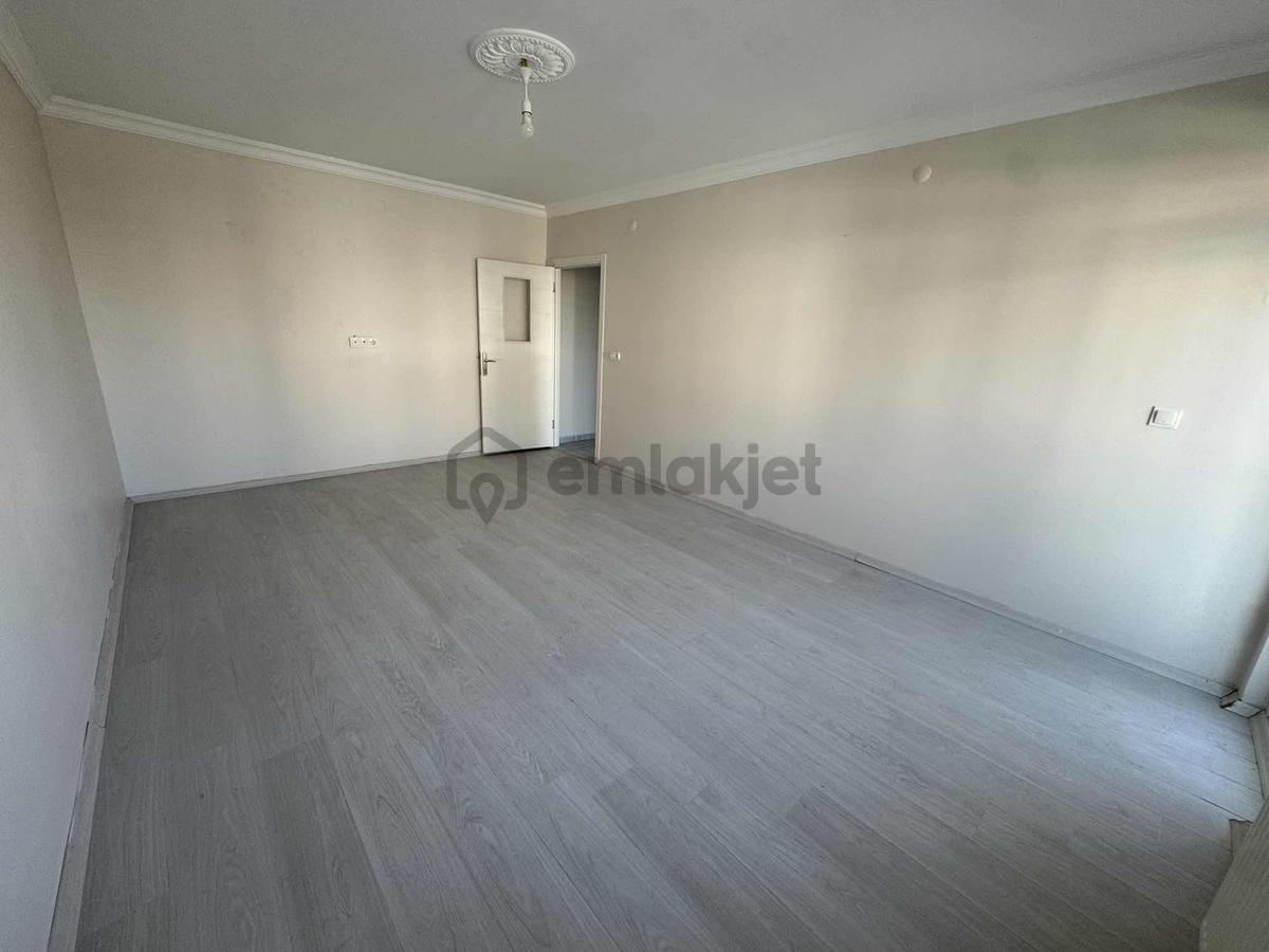 Cadde Üzerinde / Güney Cephe / 120 M² / Ultra Lüks Kiralık Daire - 4