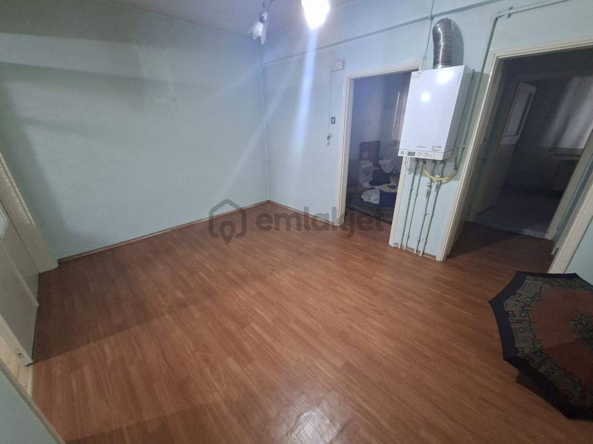 Başaran'da Satılık 4 Katlı 4 Daireli Bina