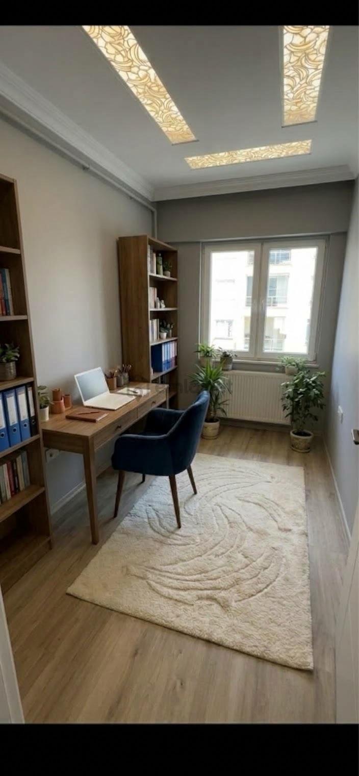Sahibinden Doğalgazlı, Asansörlü, Emlakçısız, Merkezde 2+1 Daire - 21
