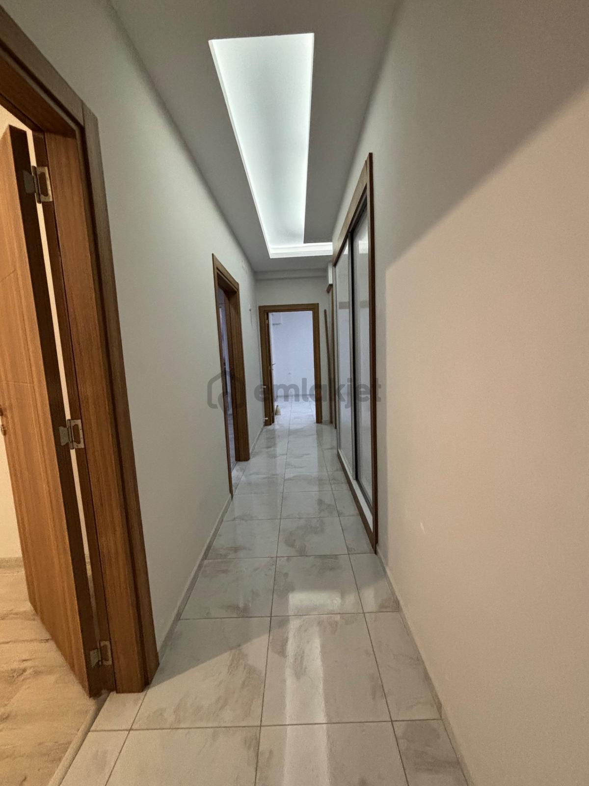 Sarıcasu Mahallesi'nde Geniş Balkonlu Kiralık 2+1 Daire - 14