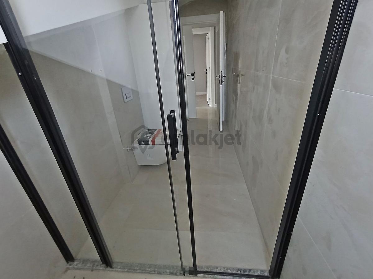 Devadan Geniş Yeşil Alanlı Elit Sitede K.otoparklı Dubleks - 28