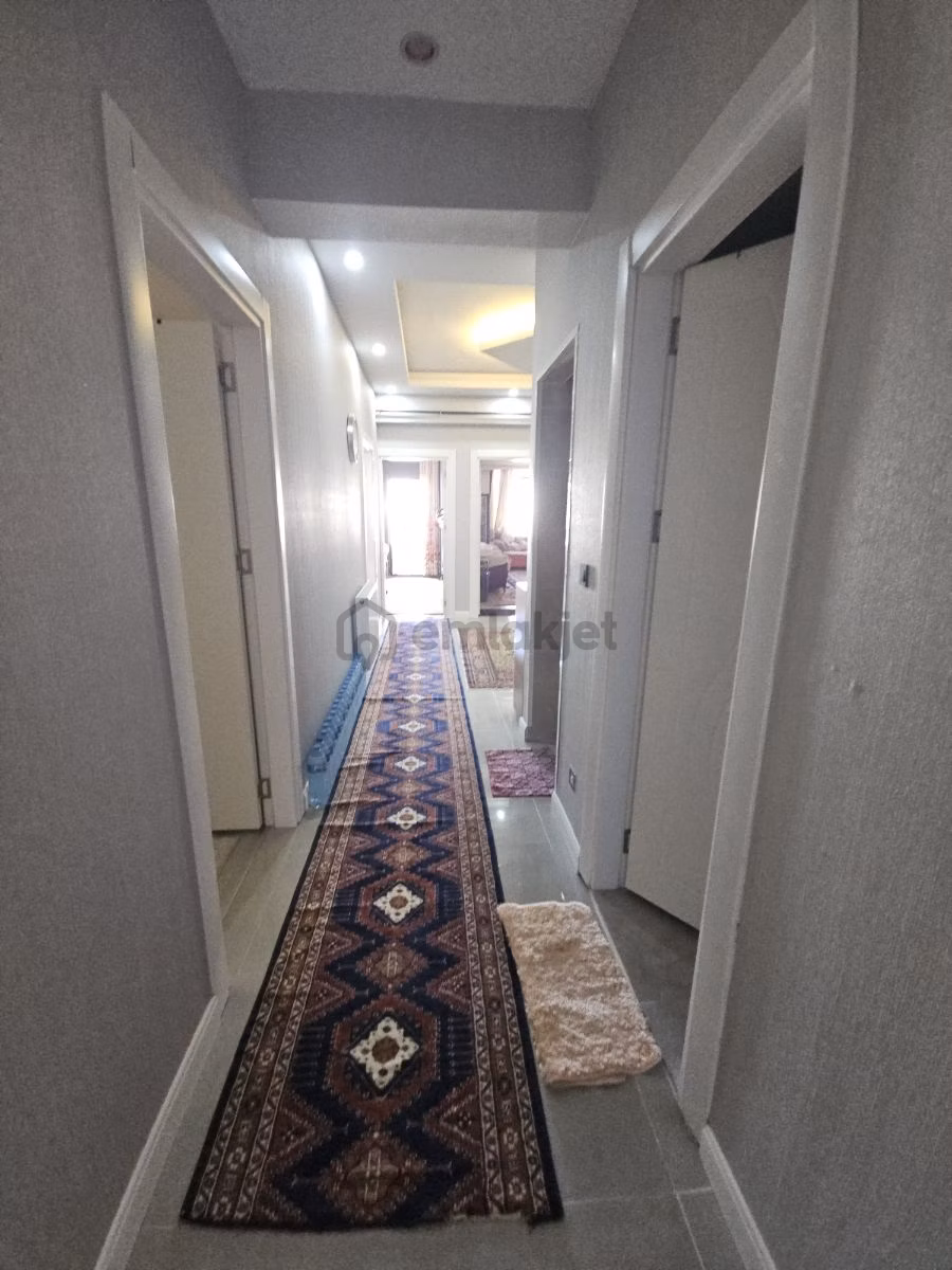Ulaş Emlaktan Narlıkuyuda Cadde Üzeri Satılık 3+1 Geniş Daire - 33