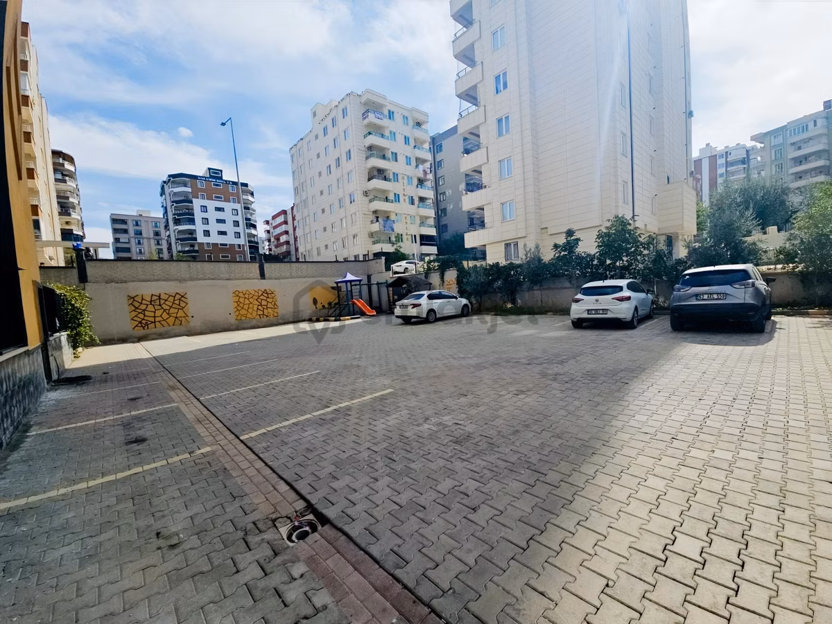 Ulaş Emlaktan Narlıkuyuda Cadde Üzeri Satılık 3+1 Geniş Daire - 35