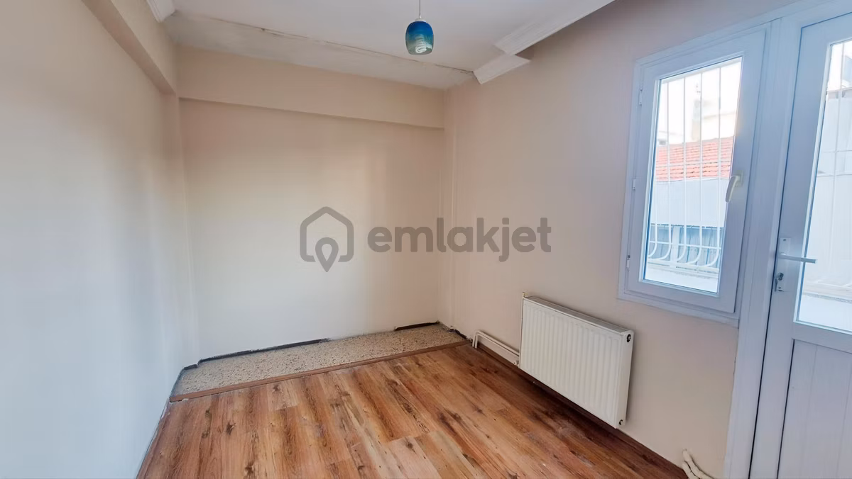 Balçova Metro Durağı Yakını Geniş 2+1 Kiralık Daire - 12