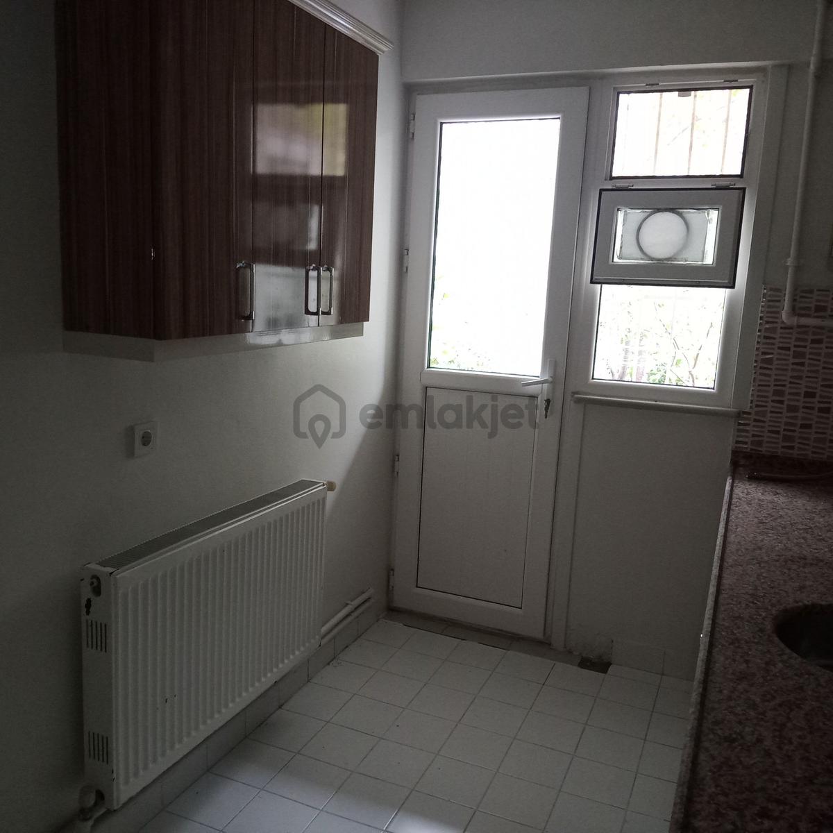 Sarıyer Zümrüt'evlerde Kiralık 2+1 - 14