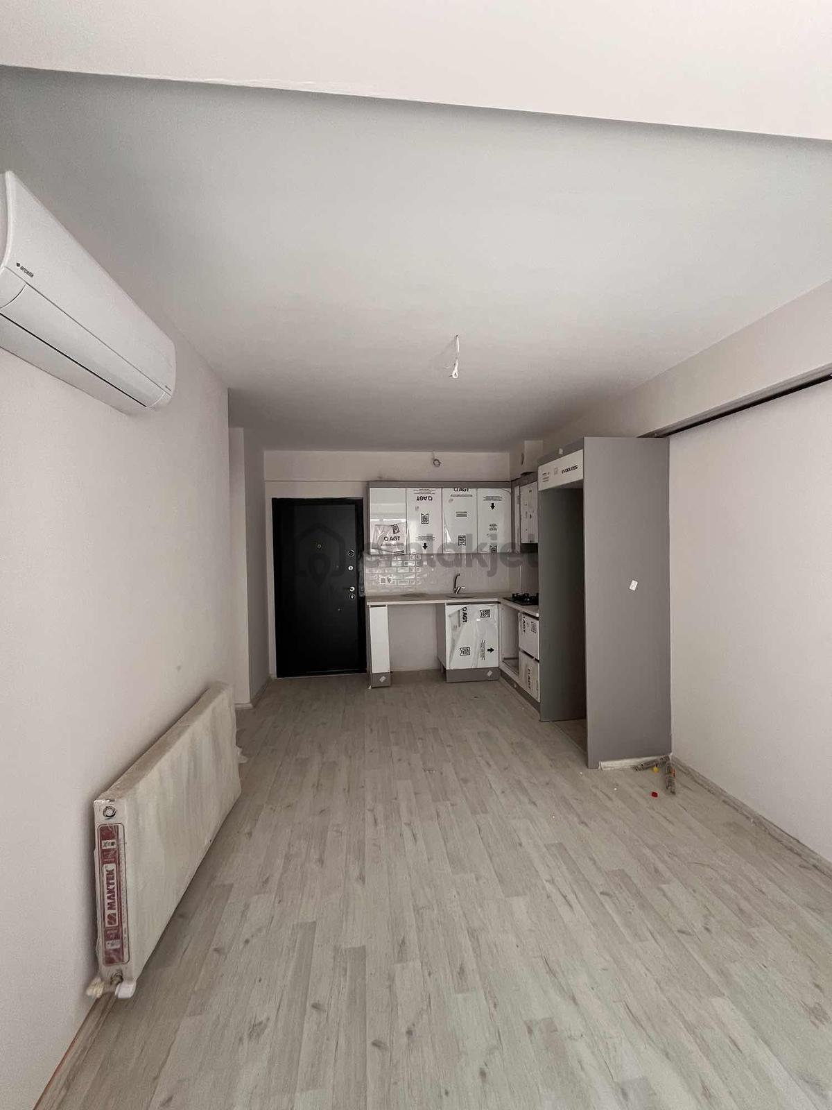 Muradiye Mah 2+1 Sıfır Ara Kat Daire Ana Cadde Üzerinde - 11