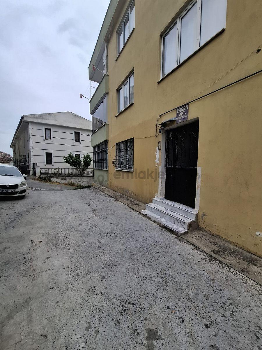 Kuşadası Merkezde Eşyalı Kiralık 2+1 Daire - 12