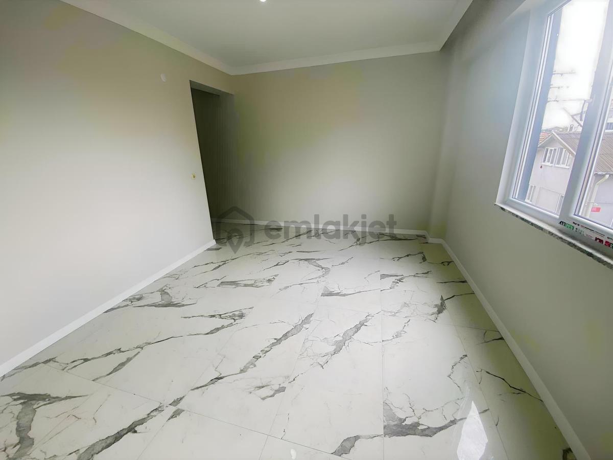 Re/max Desıgn Erenler Satılık Daire - 16