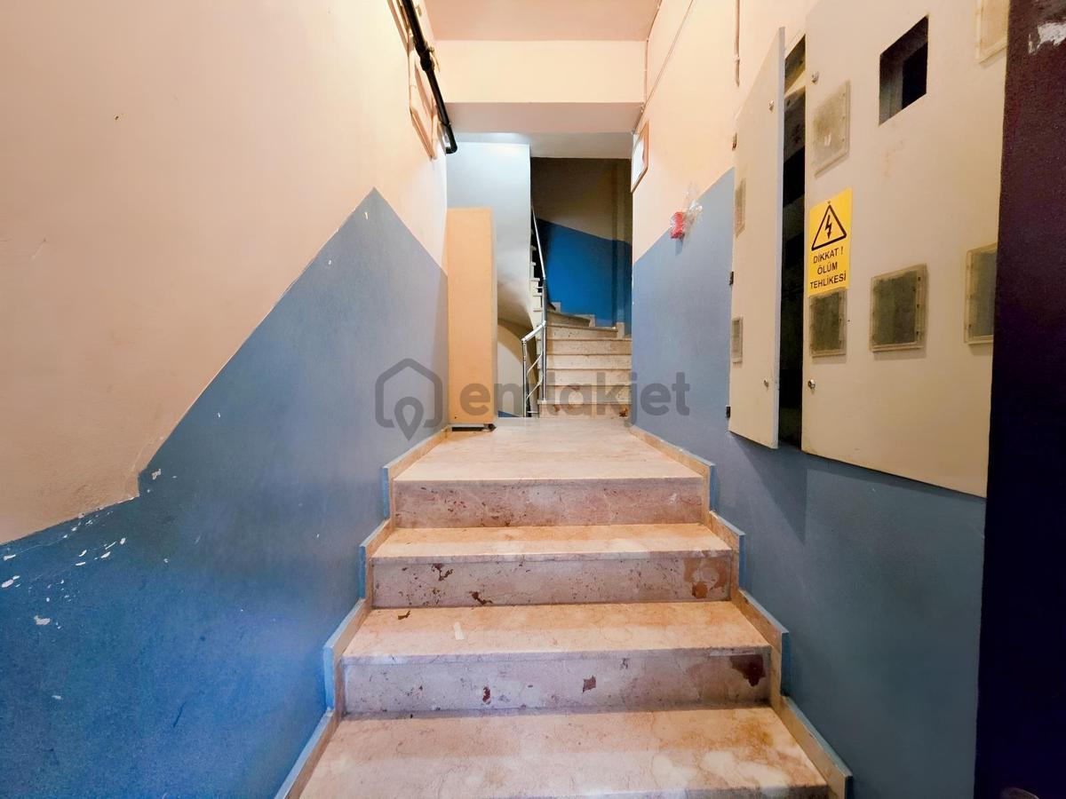 Mimar Emlak'tan Kiralık 1+1 Yeni Yüksek Giriş Daire - 22