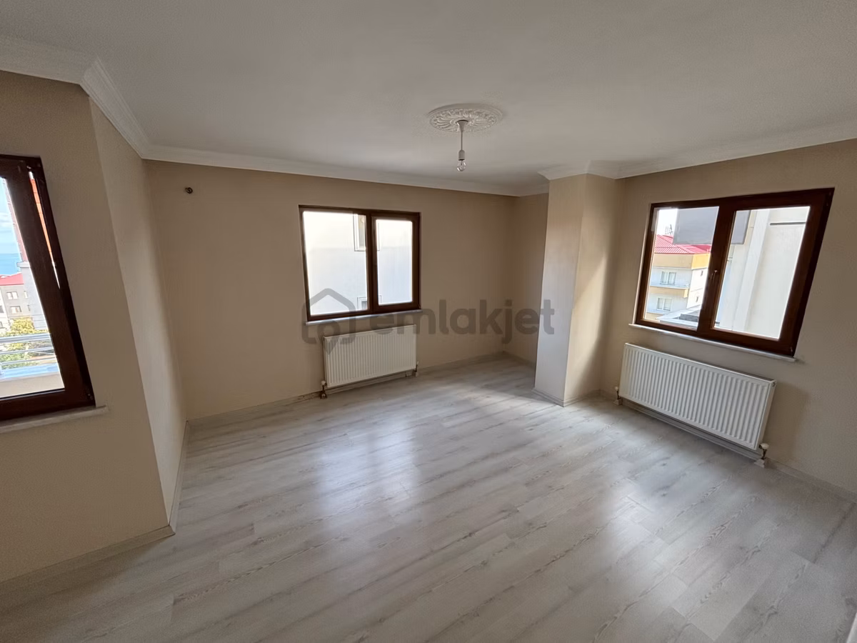 Trabzon Konaklarda Kiralık Yeni Daire - 4