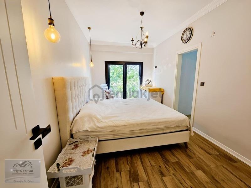 Bölmede Muhteşem Villa Satılık - 21