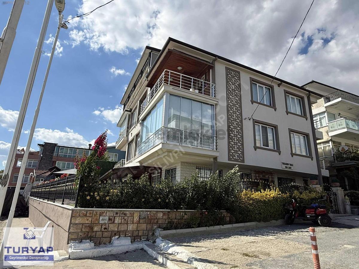 Denize Sıfır Yalı Dairesi 3+1 Muhteşem Manzara