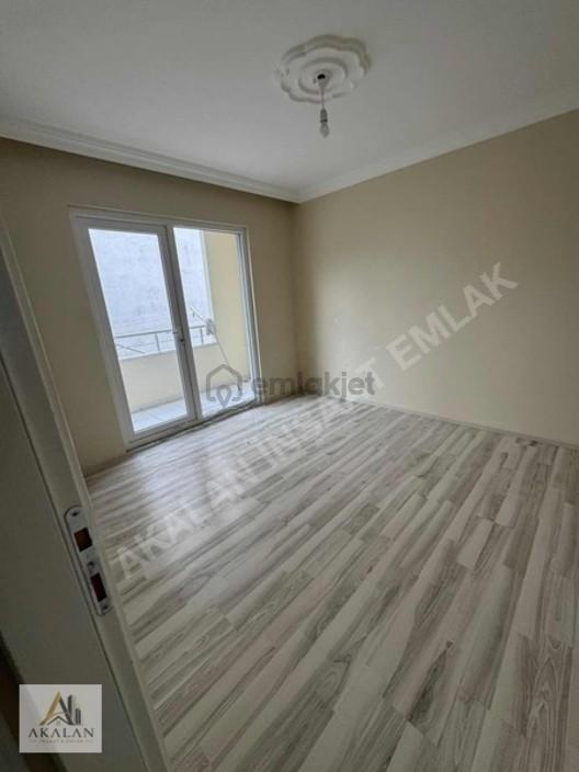 Site İçerisinde-giriş Kat-3+1 Geniş Kullanım Alanı Kiralık Daire - 32