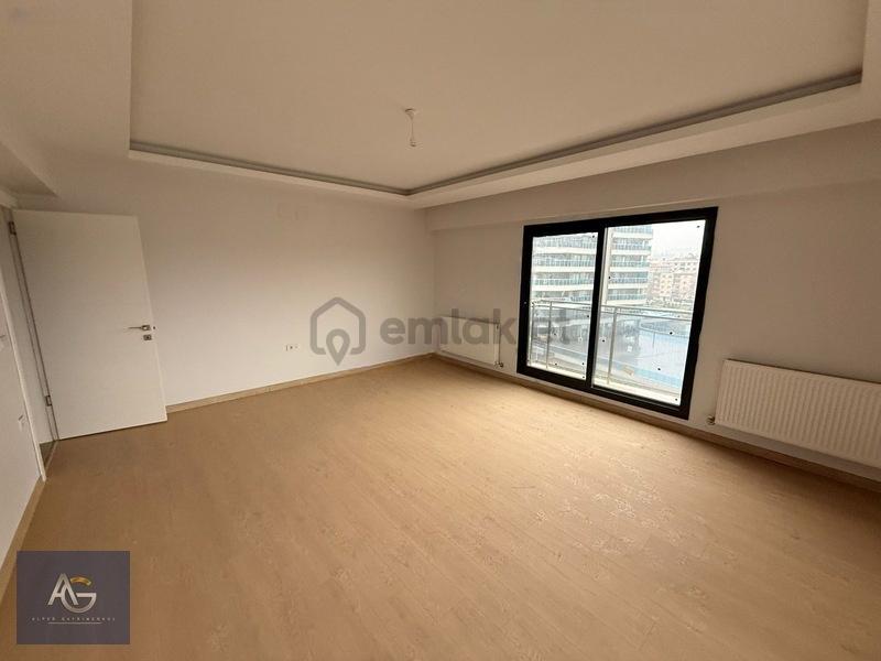 Kurtuluş Mahallesinde Deniz Park Evleri Kiralık 3+1 150m2 - 6
