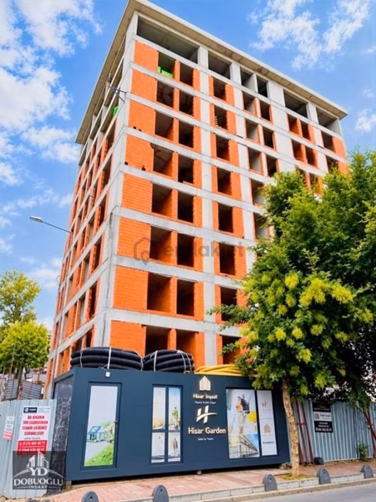 Ordu Caddesinde Site İçerisinde Kabası Bitmiş 2+1 Özel Yapım - 21