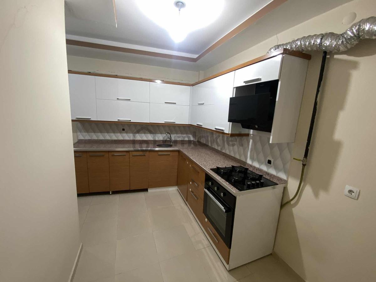 Özhan'dan Hidayet Mahallesin'de 2+1 Kiralık Daire - 3