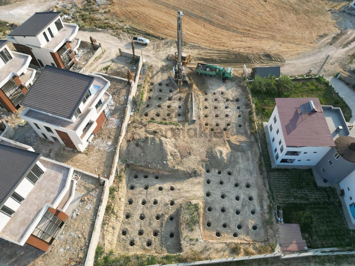 5+1 Villa Çarkıpare Havuzlu Arsa 225m2 Fore Kazık - 14