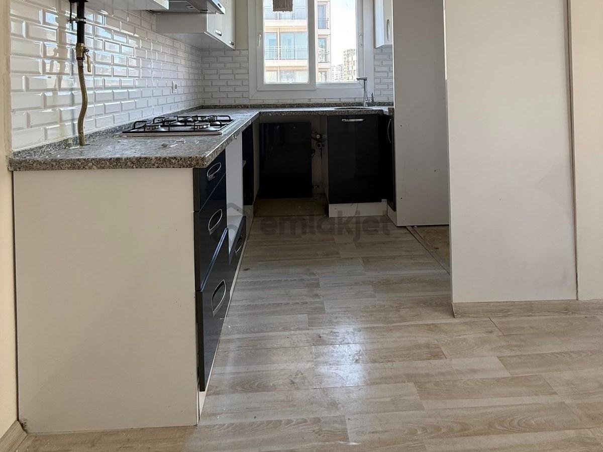 Bahar Cad. 2+1 90 M2 Doğalgazlı Gb Cephe Kiralık Daire - 5