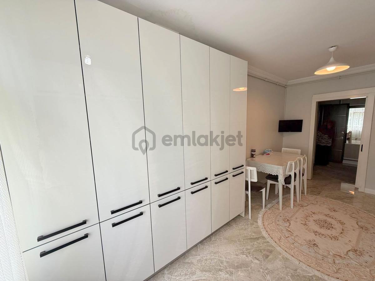Mertcan'dan Metroya 4dk İskanlı Geniş 3+1 Yüksek Giriş Kat - 3