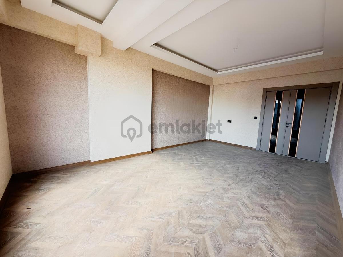 2 Bloklu Sitede Konforlu Yaşam Sunan Satılık 2+1 - 5