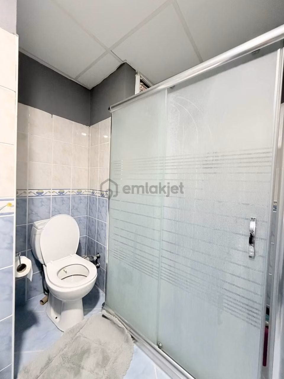 Deniz Manzaralı Salon Mutfak Ayrı Teraslı Satılık Daire - 13