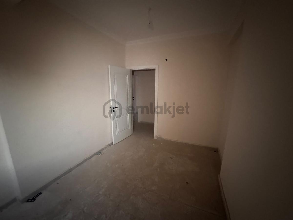Emlak 72 Den Hasankeyf Sokağında Kiralık 2+0 - 10