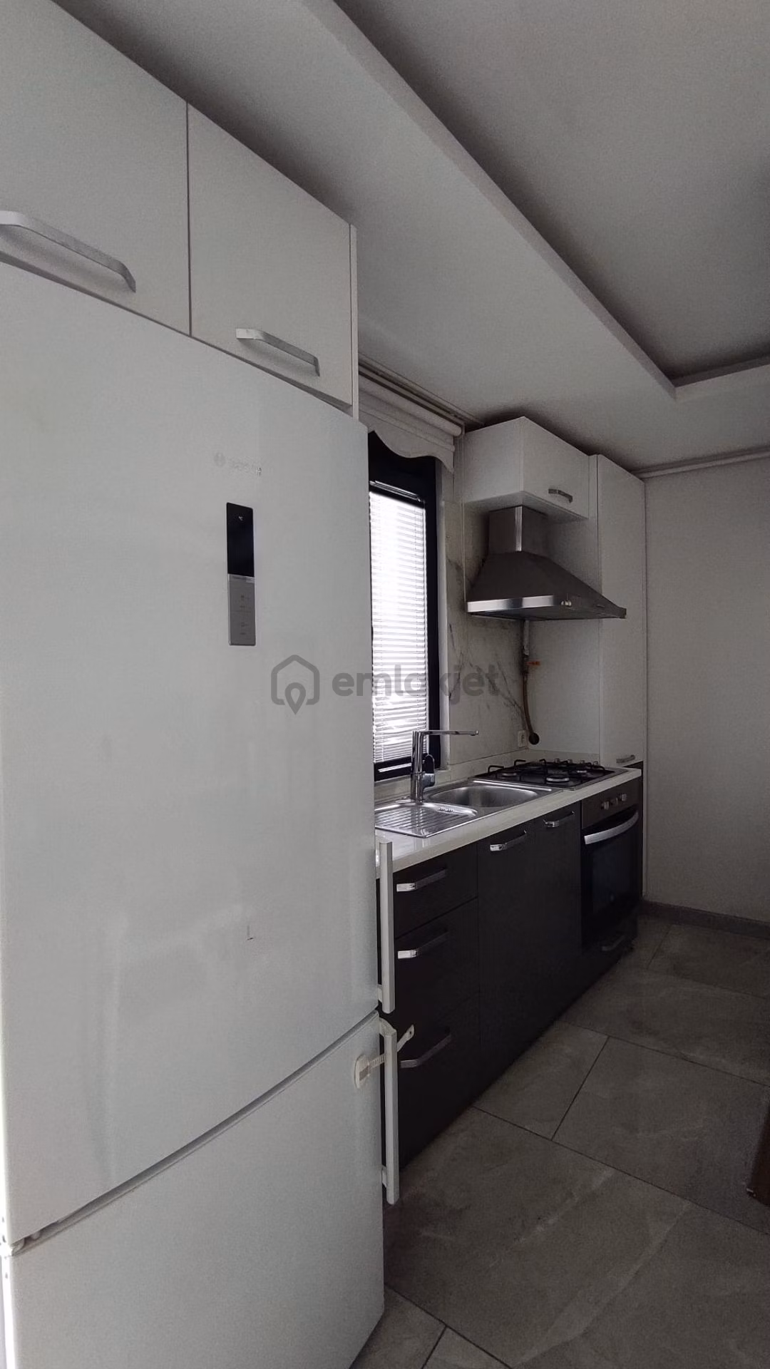 Metroya 100 Mt.mesafe Klimalı Eşyalı 1+1 Yerden Isıtmalı Kiralık - 18