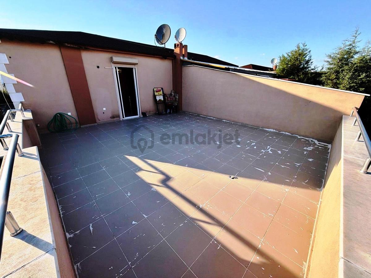 Villalar Bölgesinde 5+1 Satılık Müstakil Triplex - 3