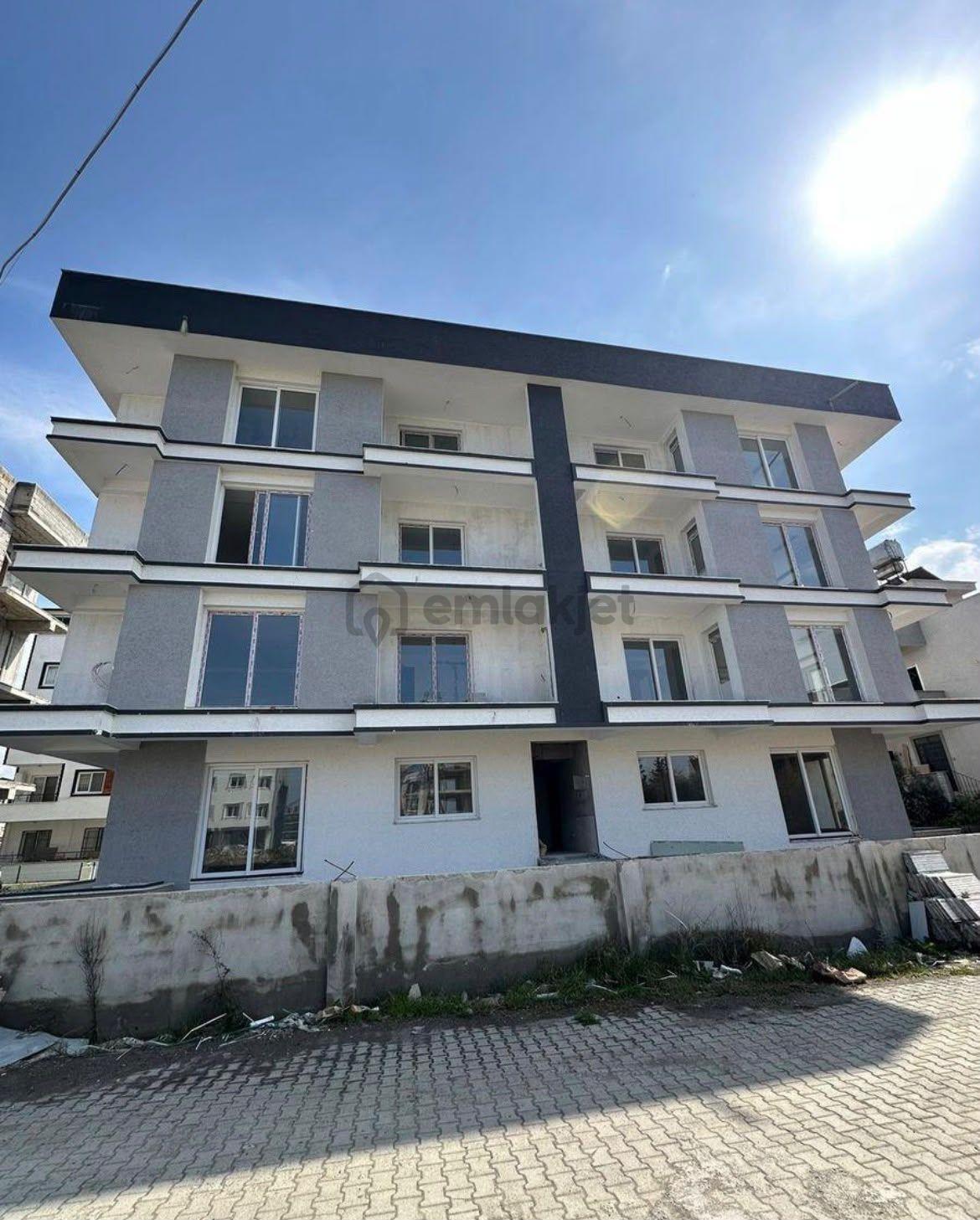 Karaağaç Konarlı'da Uluay Sitesinde Sıfır Binada Satılık 3+1