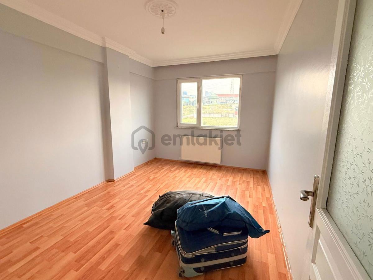 Çayırova Şekerpınar Dilara Sokakta Kiralık 3+1 Ebeveyn Banyolu - 10