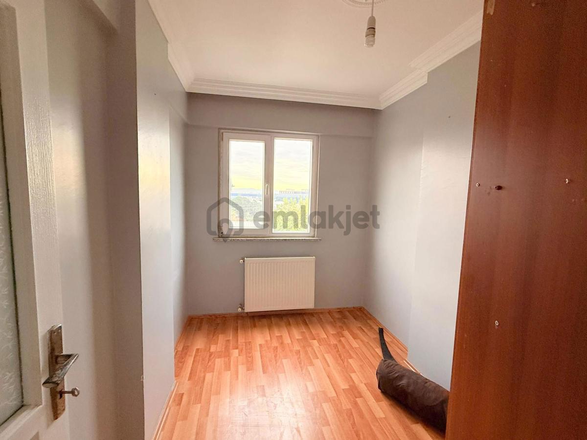 Çayırova Şekerpınar Dilara Sokakta Kiralık 3+1 Ebeveyn Banyolu - 11