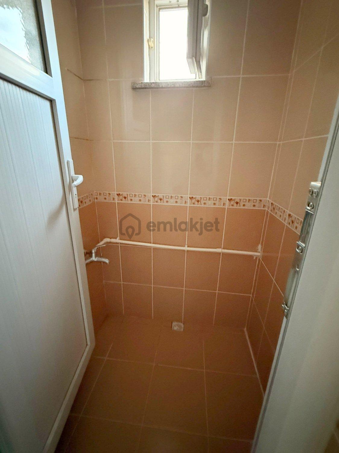Çayırova Şekerpınar Dilara Sokakta Kiralık 3+1 Ebeveyn Banyolu - 20