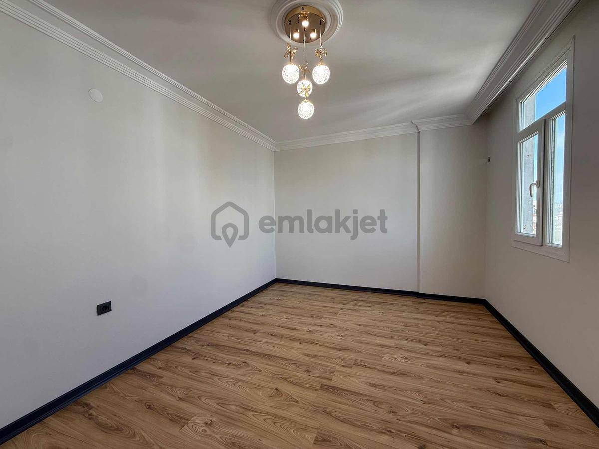 Öğretmenler Blv Üzeri Site İçi 3+1 K.mutfak Full Extralı Cazip - 19