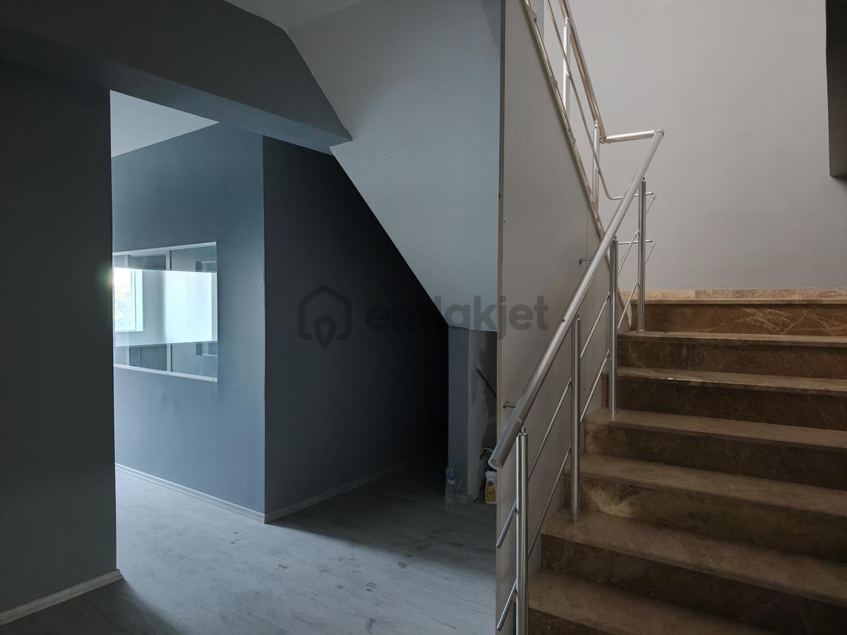 Niltim'de Kiralık 4+1 Ve Teraslı Dubleks Ofis - 12