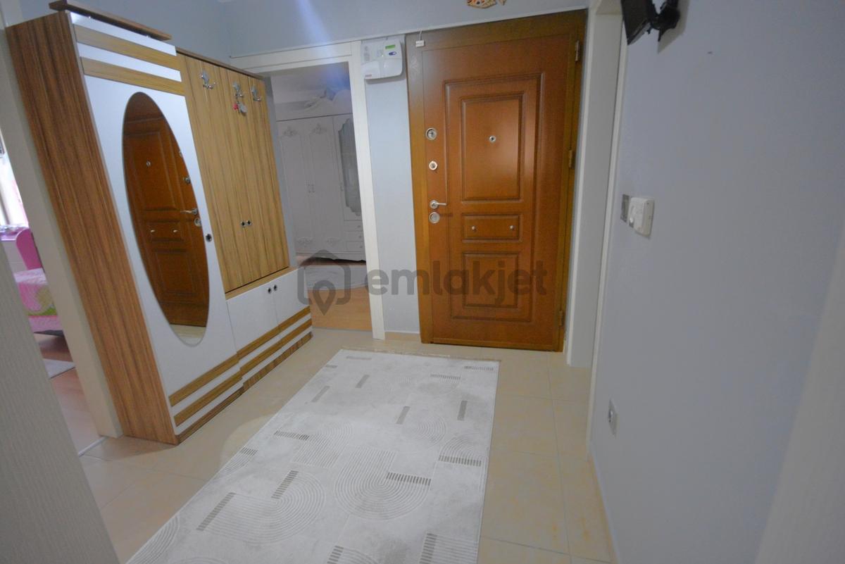 Demokrasi Caddesinde 85 M2 Satılık Cadde Üzerinde 2+1 Daire!! - 9