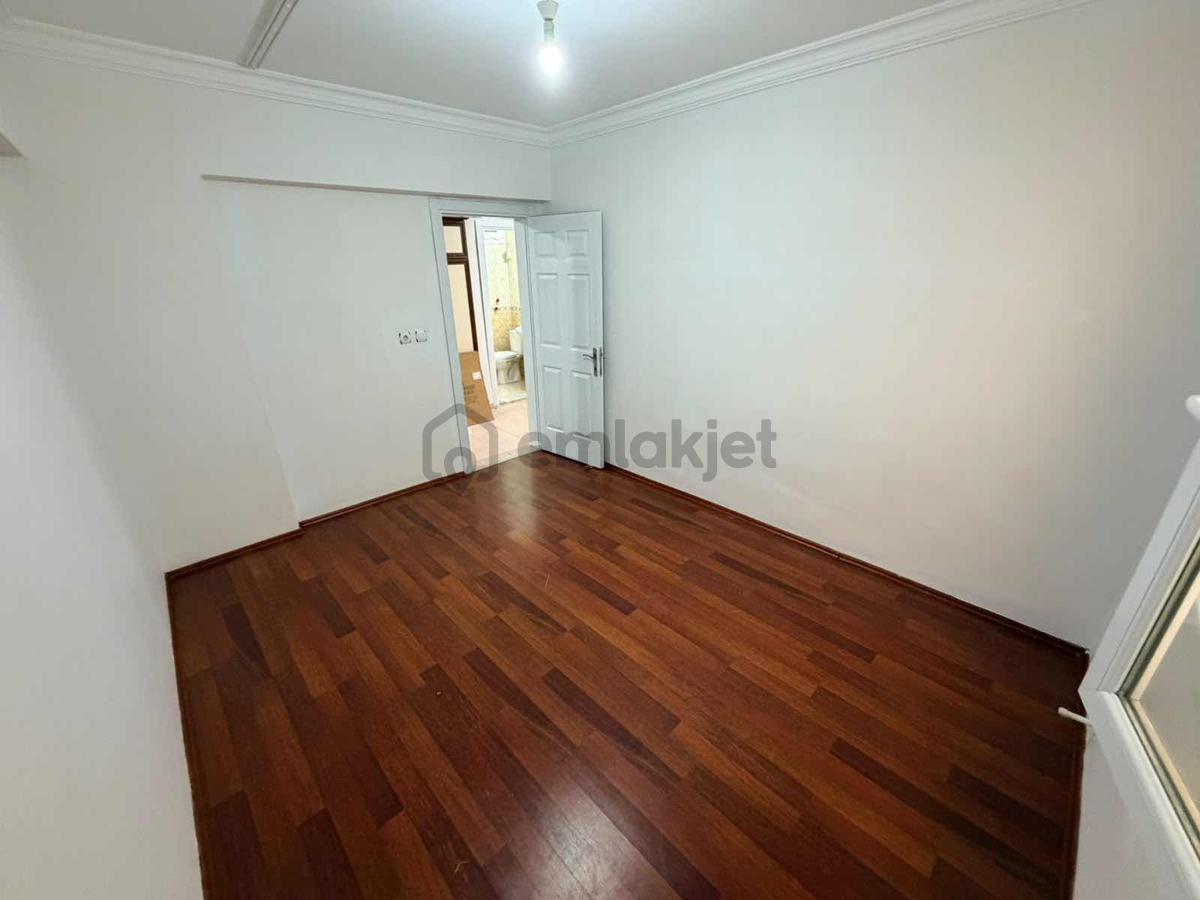 Davutlar Merkezde& Verandalı / Genıs 3+1 Daıre - 12