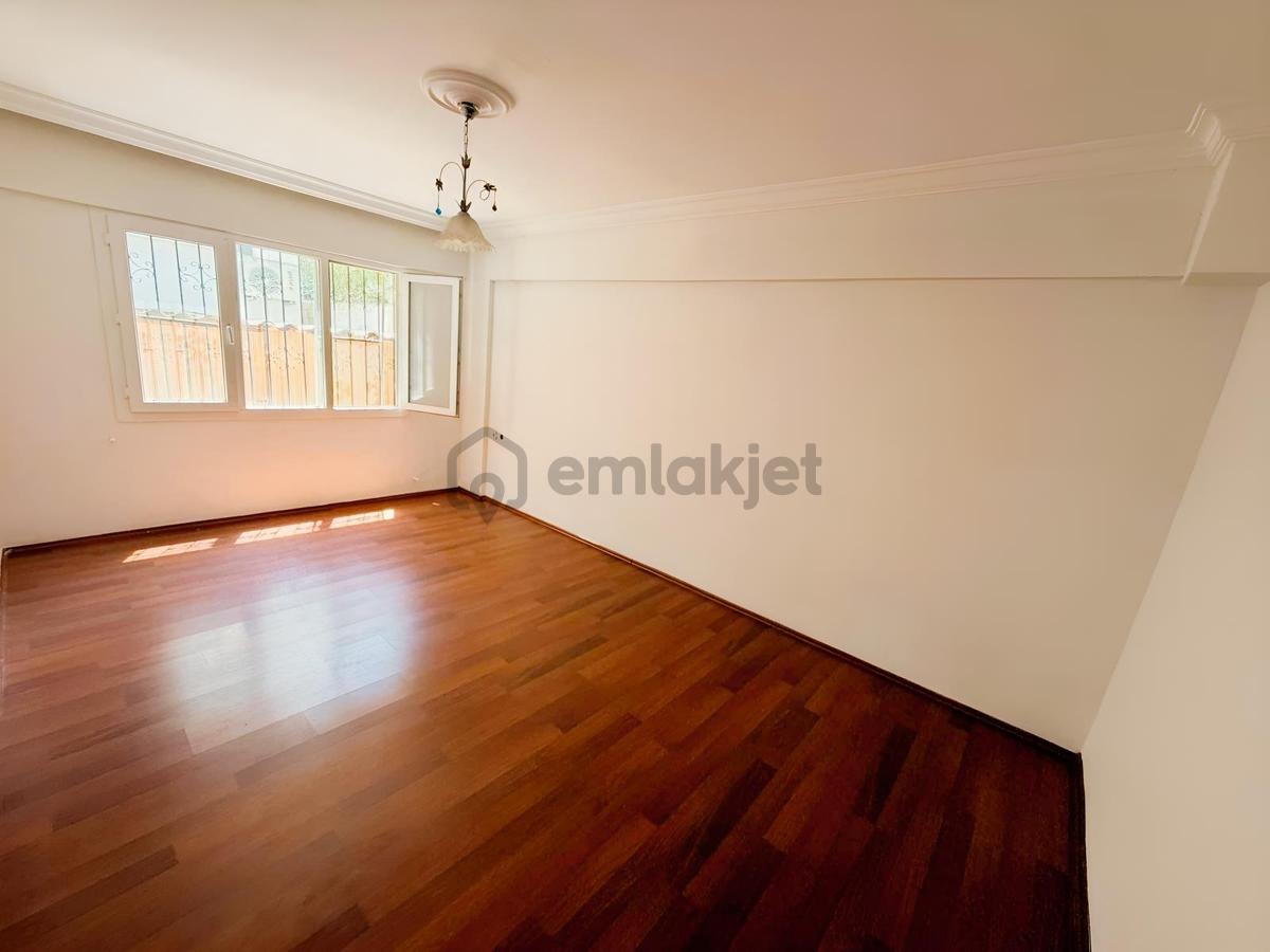 Davutlar Merkezde& Verandalı / Genıs 3+1 Daıre - 2