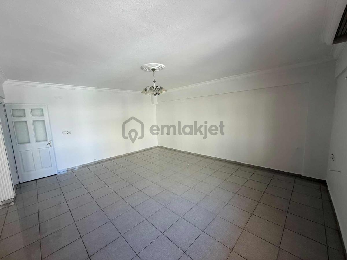 Davutlar Merkezde& Verandalı / Genıs 3+1 Daıre - 5
